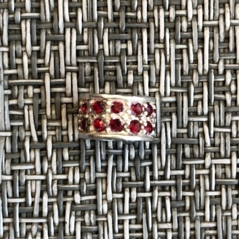 Silver 925 stamped charm for Pandora bracelet with red and white crystals